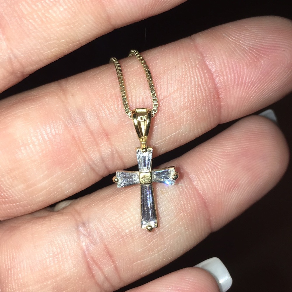18k gold with Cubic zirconium cross necklace